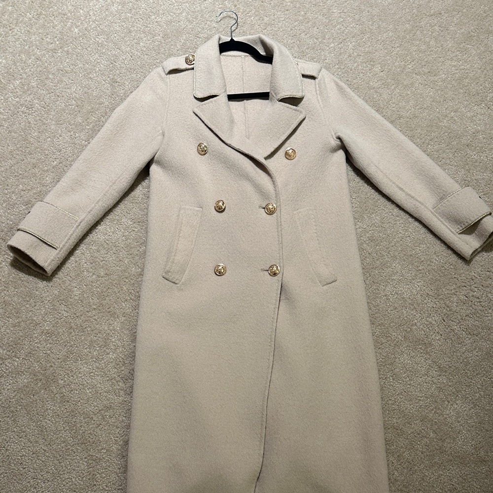 Elegant Cream Double-Breasted Women's Coat